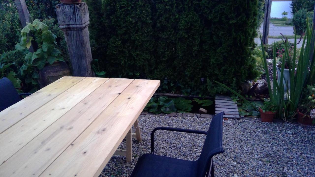 Bed And Breakfast 24 Stein Am Rhein Exterior foto